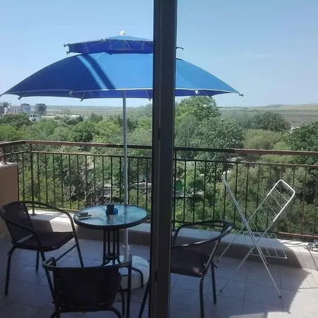 Студио Мидия Гранд Резорт Apartmán