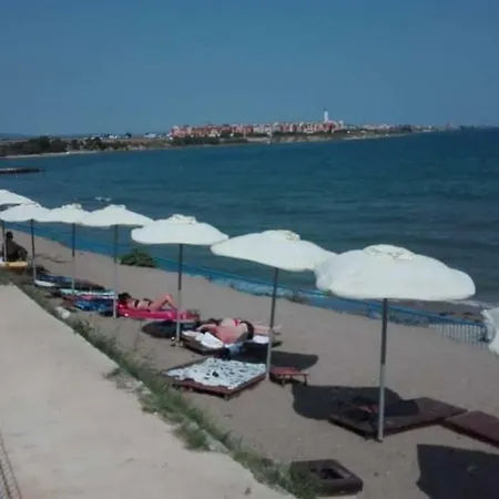 Студио Мидия Гранд Резорт Apartmán